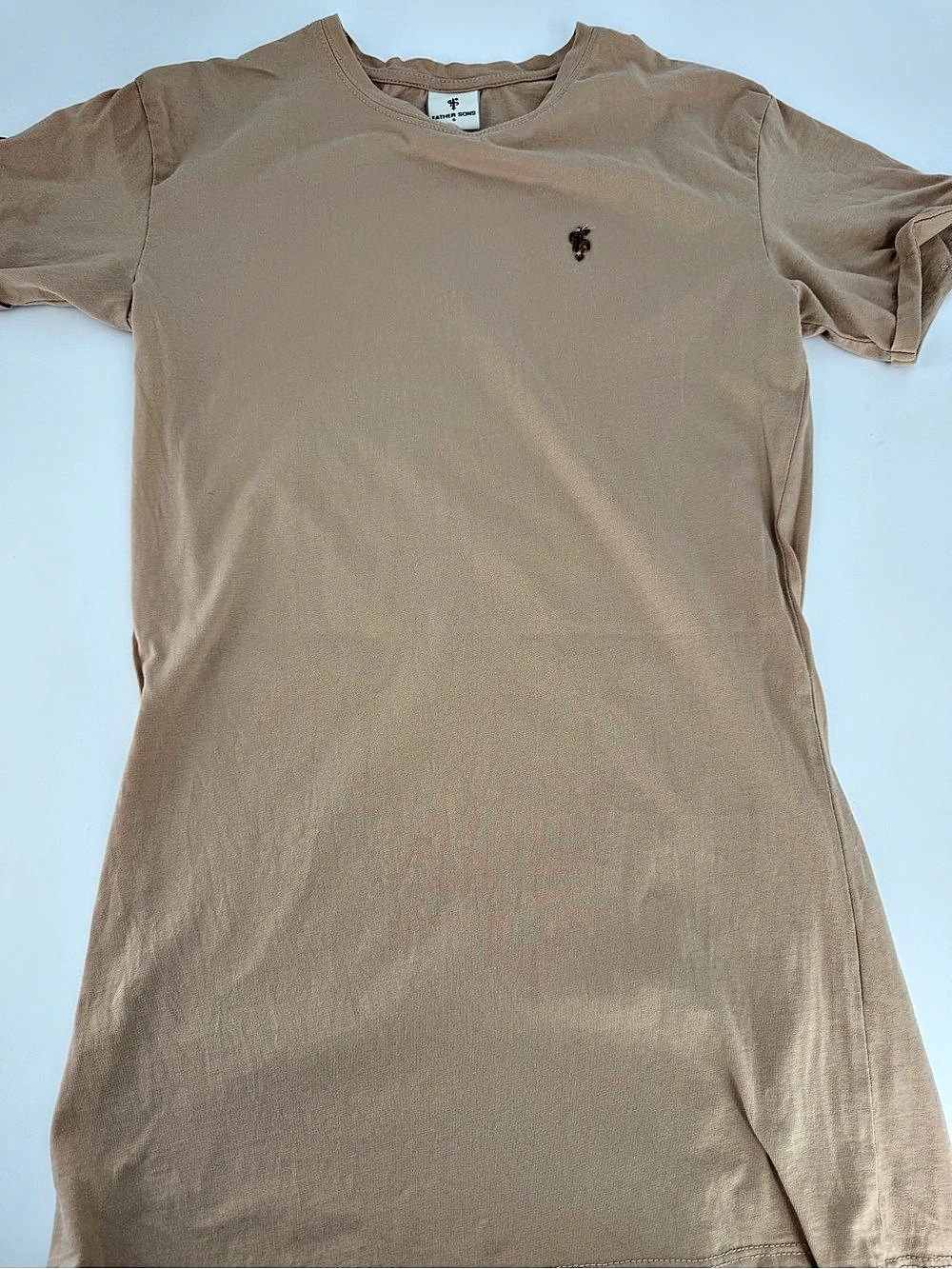 father sons tee
Short Sleeve Tee in tan
Small
Men’s
Like New